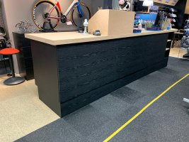 Zwart hout-look meubelwrap