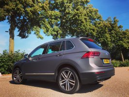 Volkswagen Tiguan wrap