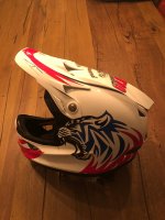 Bmx helmwrap